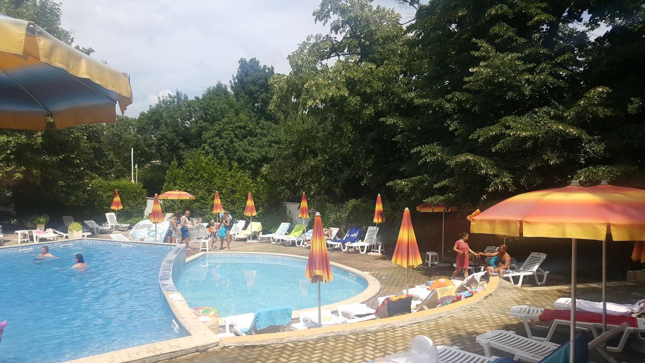 Privates, Schoenes Und Grosses Appartement In Goldstrand Екстер'єр фото