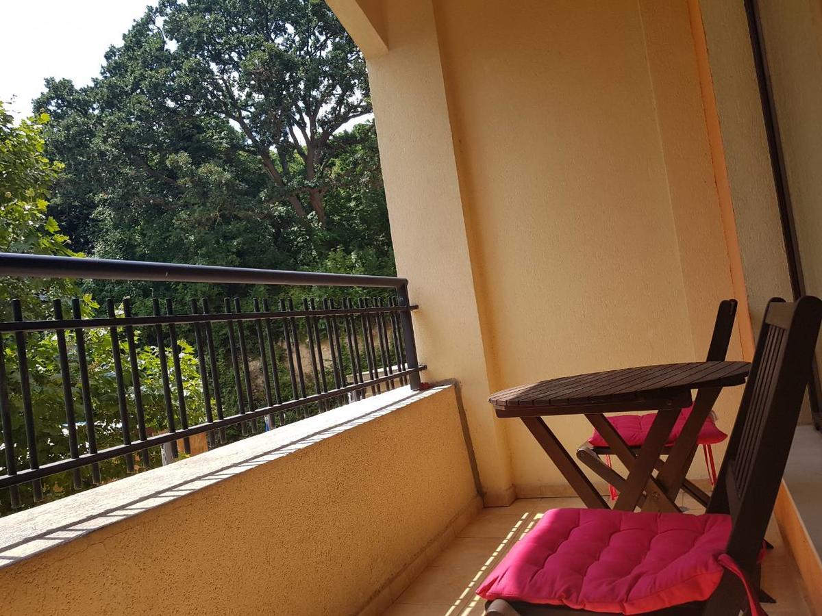 Privates, Schoenes Und Grosses Appartement In Goldstrand Екстер'єр фото
